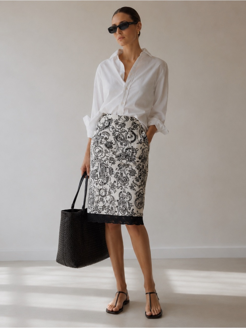 White House Black Market Black and White Paisley Pencil Skirt